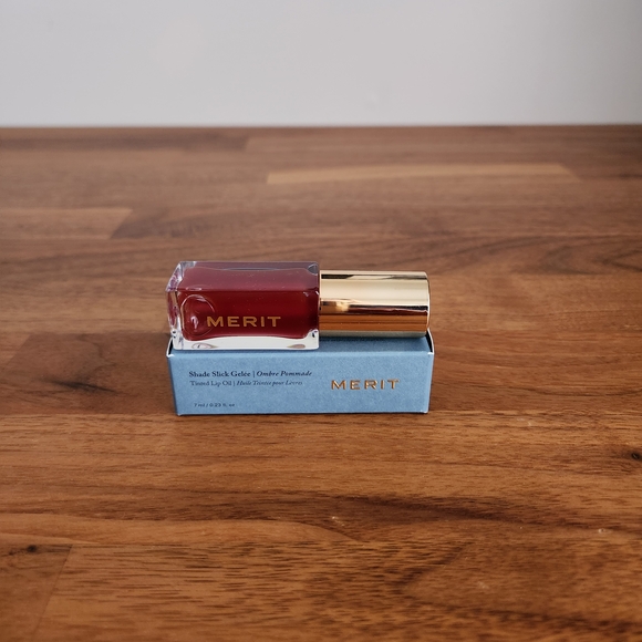 MERIT Tinted Lip Oil In Mapleton - Picture 2 of 3